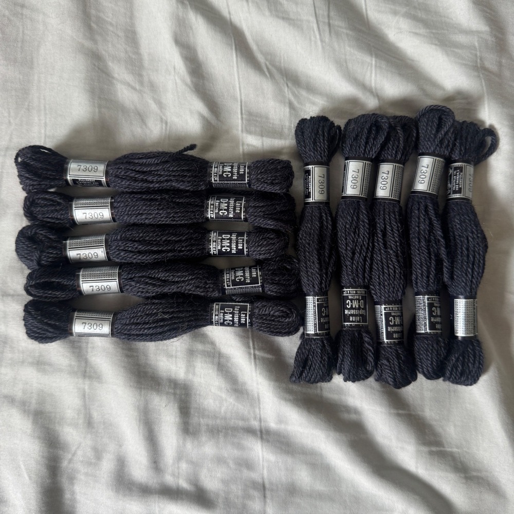 DMC Tapestry Wool Laine Tapisserie 7309 Dark Charcoal Grey Navy Lot of 10 Skeins